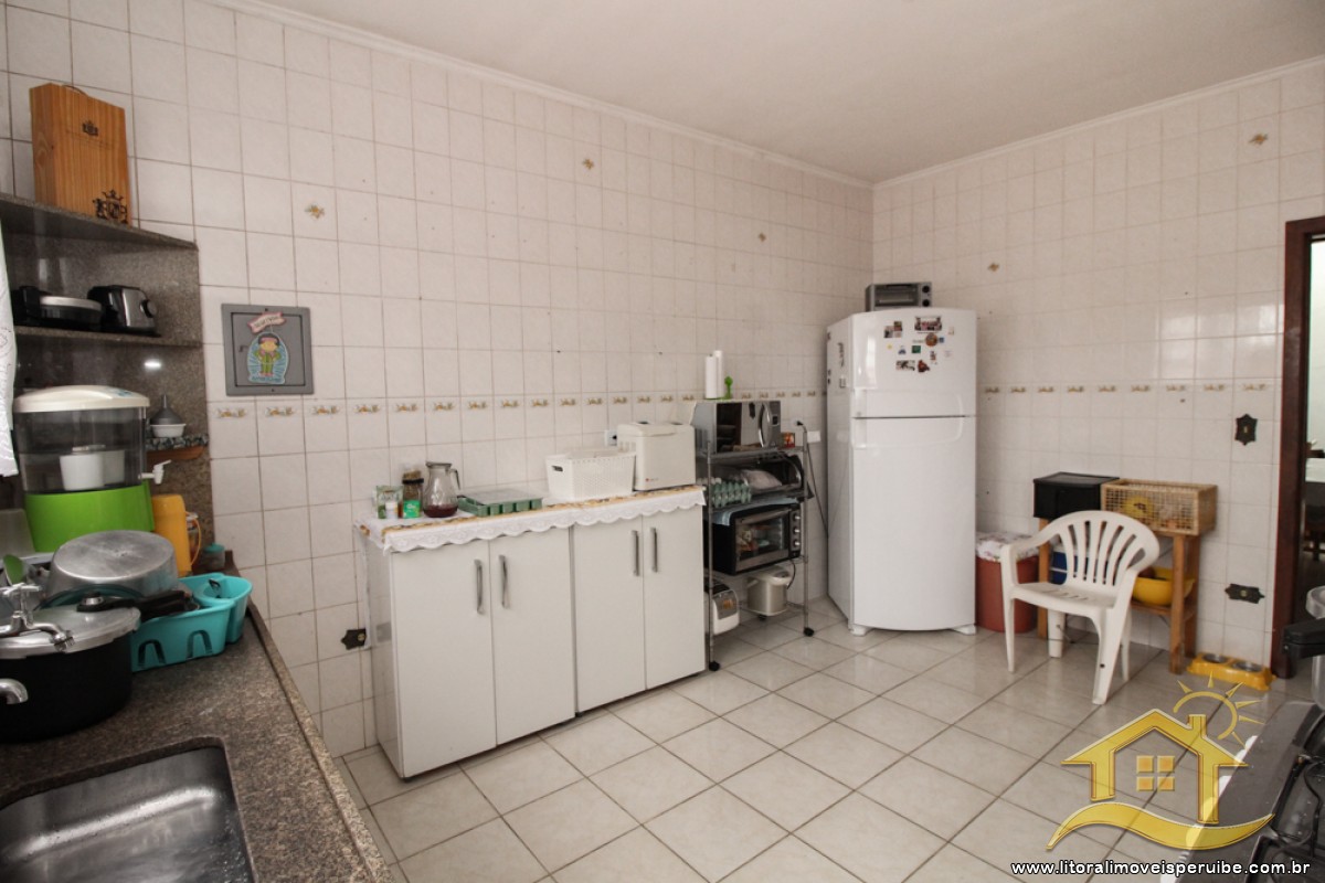 Casa no bairro Centro, Lado Linha