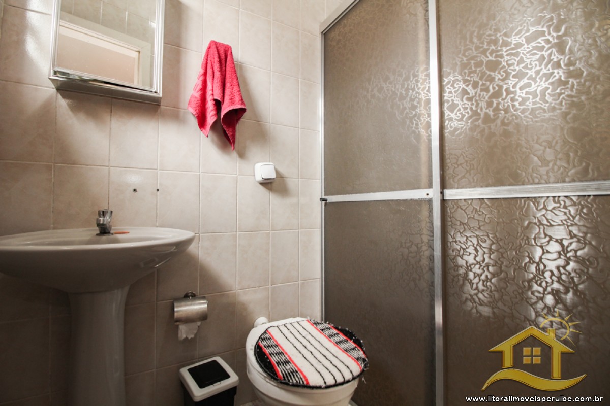 Casa no bairro Centro, Lado Linha