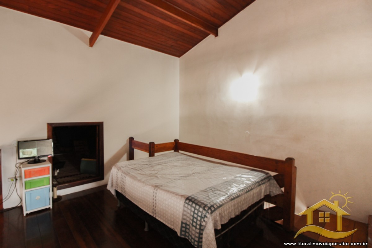 Casa no bairro Centro, Lado Linha