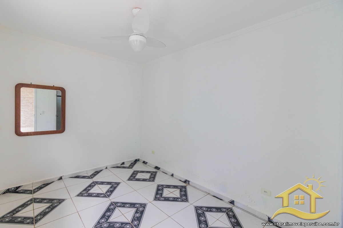 Casa no bairro Jardim Peruíbe, Pós Linha