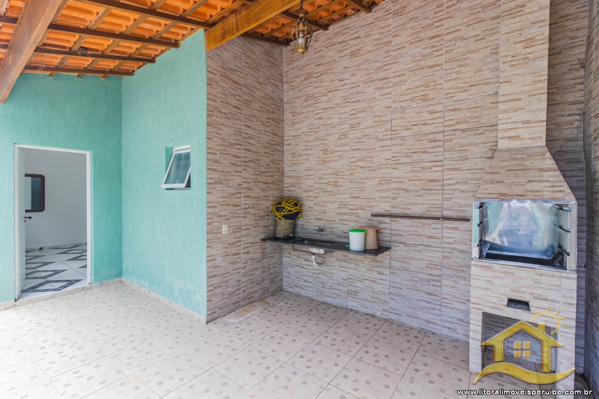 Casa no bairro Jardim Peruíbe, Pós Linha