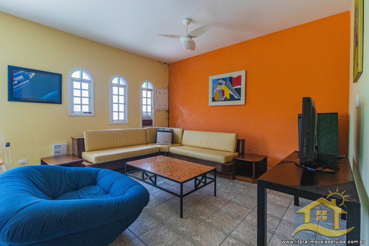 Casa no bairro Jardim Peruíbe, Pós Linha
