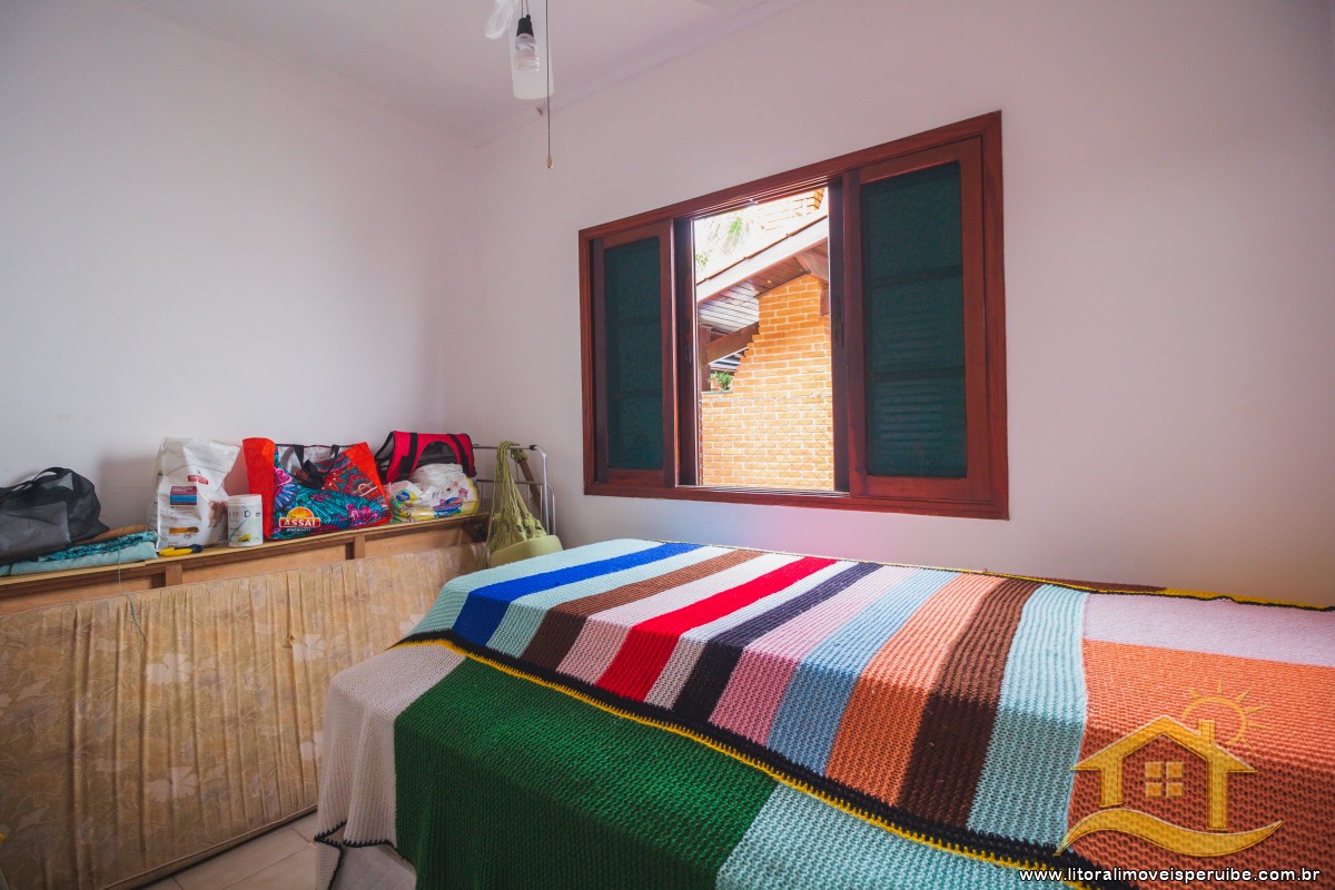 Casa no bairro Bougainvillée II, Lado Linha