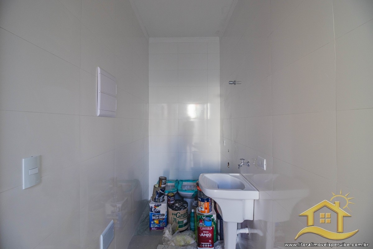 Casa no bairro Jardim Márcia, Lado Linha