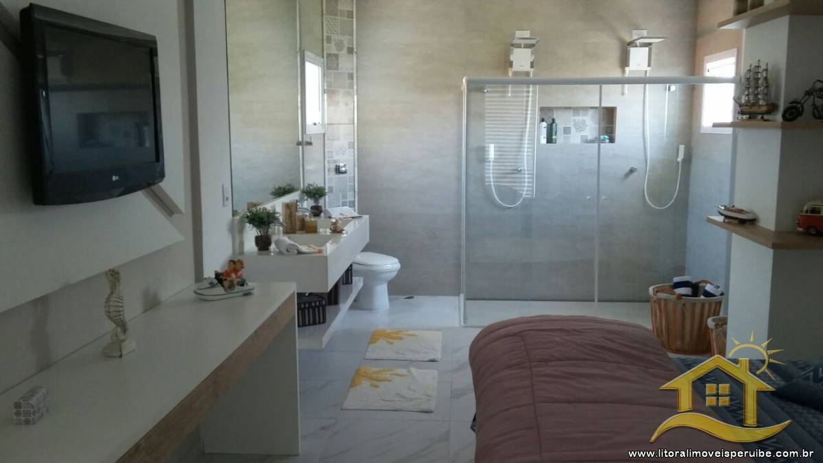 Casa no bairro Bougainvillée II, Lado Linha