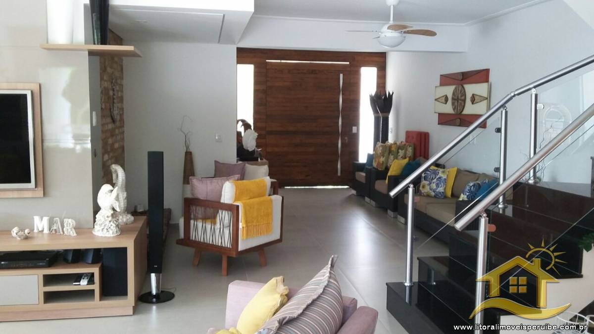 Casa no bairro Bougainvillée II, Lado Linha