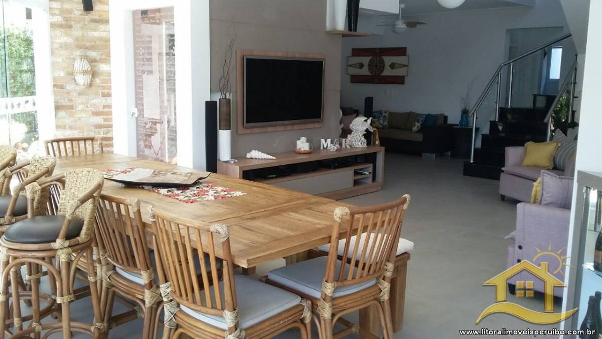 Casa no bairro Bougainvillée II, Lado Linha