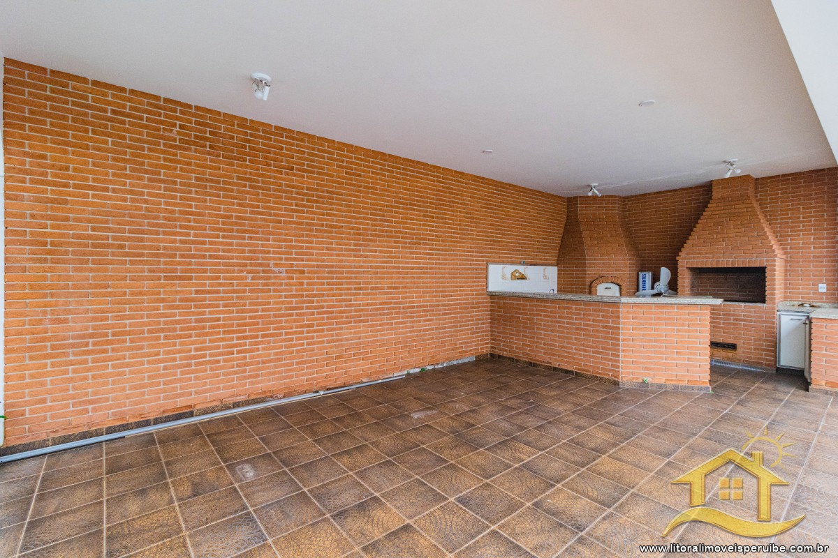 Casa no bairro Centro, Lado Linha