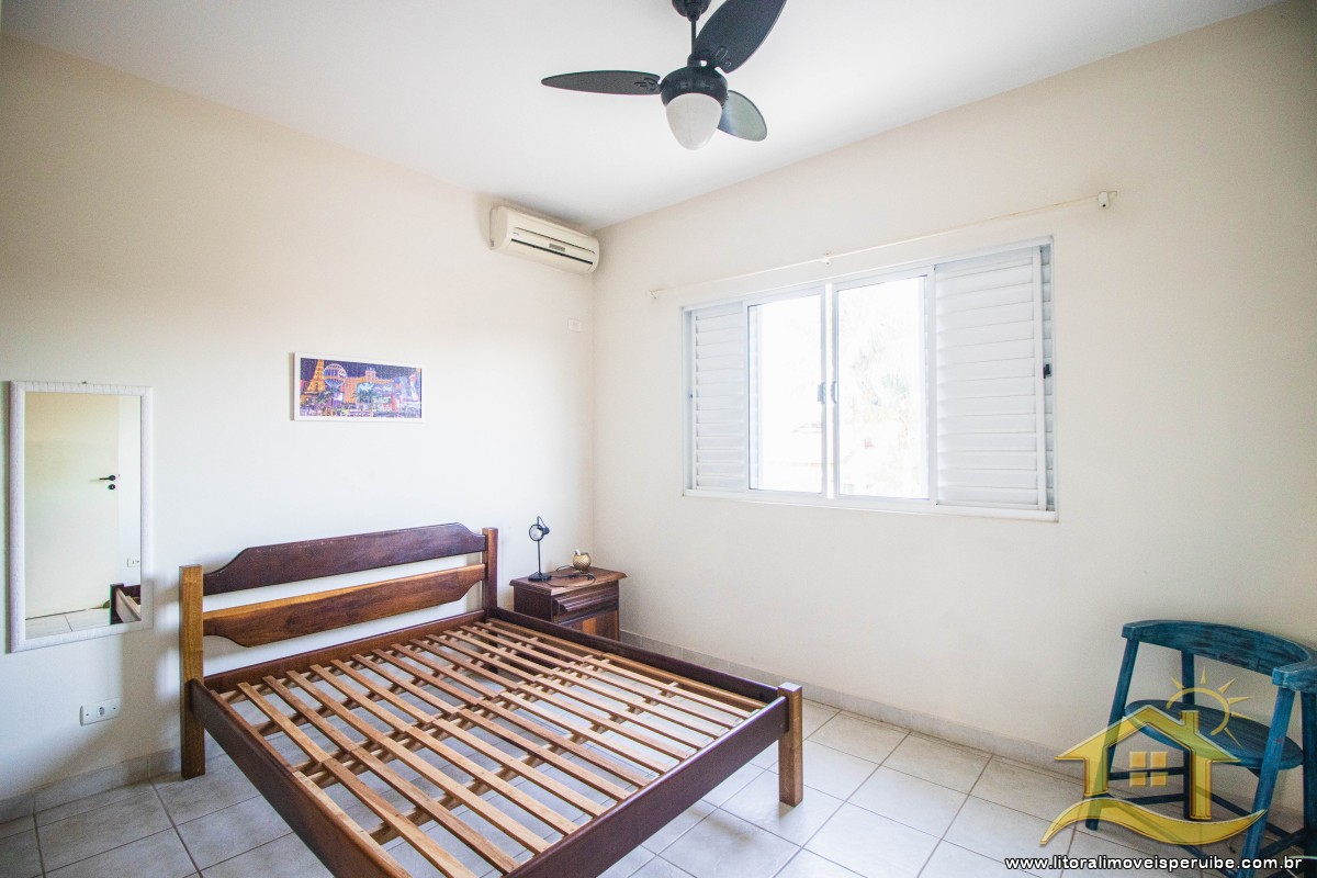 Casa no bairro Bougainvillée III, Lado Linha