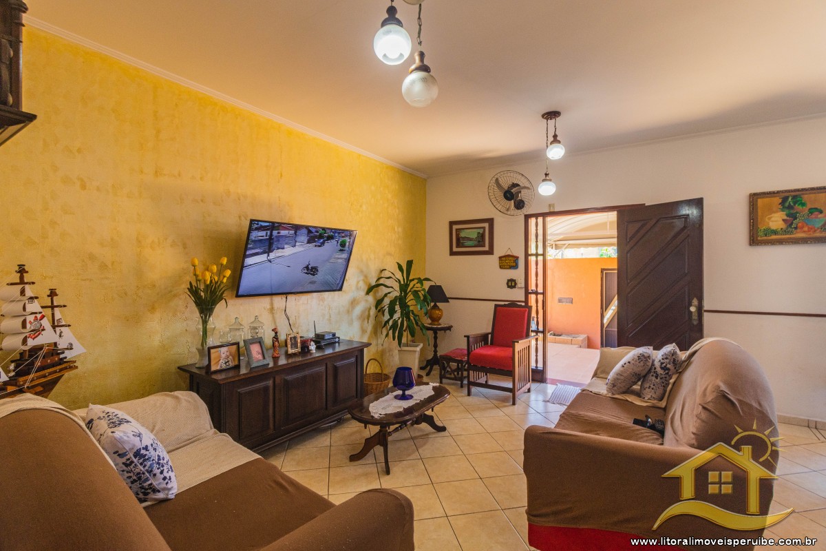 Casa no bairro Ribamar, Lado Linha
