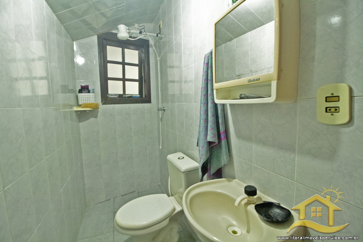 Casa no bairro Centro, Lado Linha