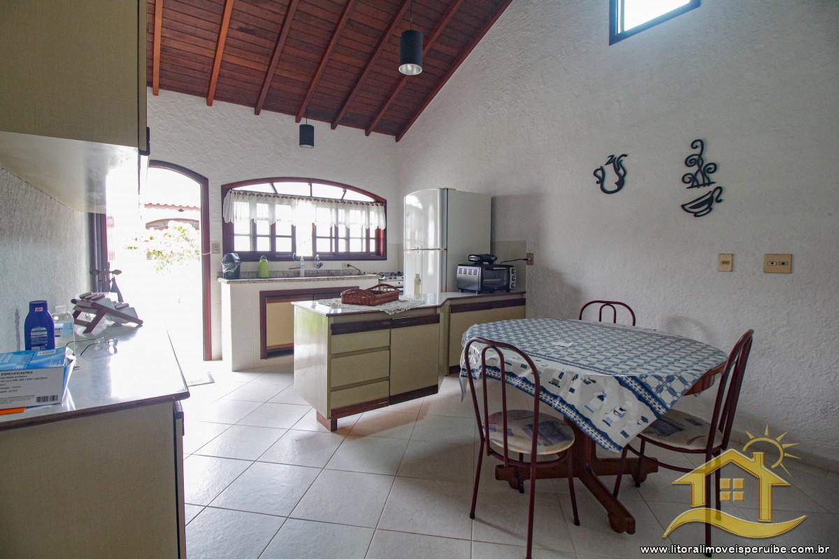 Casa no bairro Maria Helena Novaes, Lado Linha