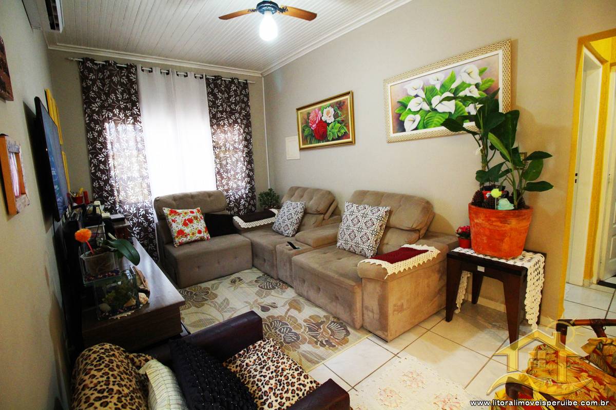 Casa no bairro Ribamar, Lado Linha