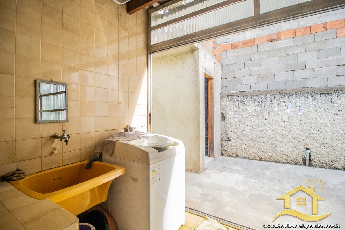 Casa no bairro Três Marias, Lado Linha