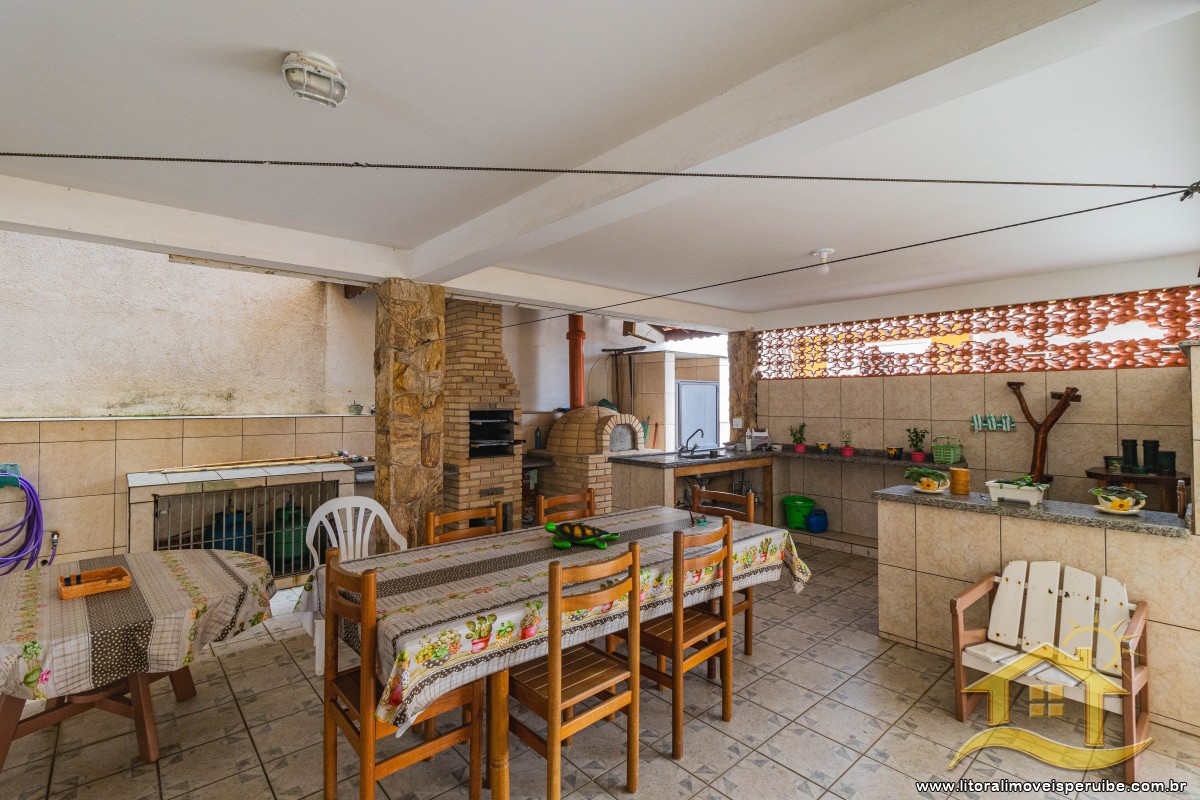 Casa no bairro Stella Maris, Lado Linha