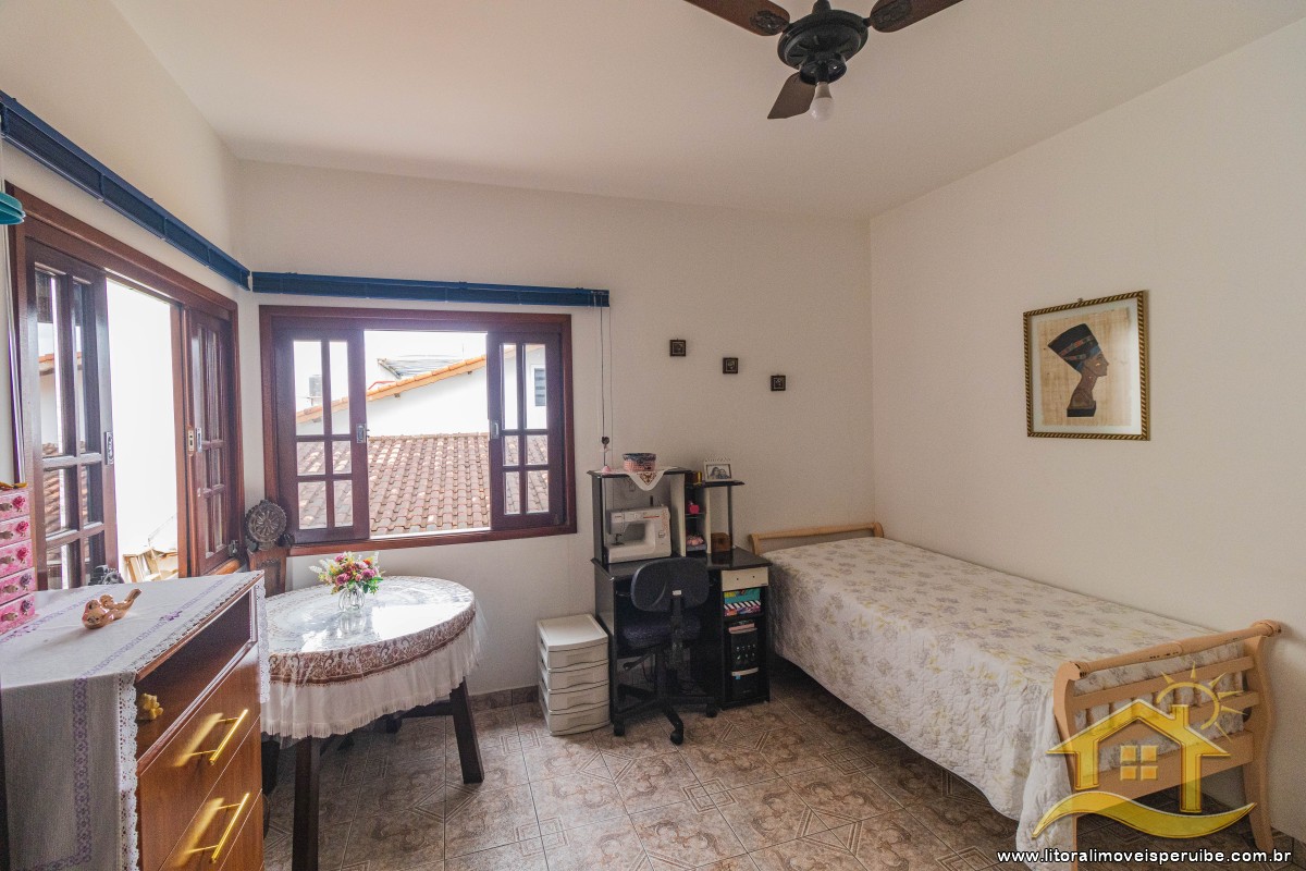 Casa no bairro Stella Maris, Lado Linha