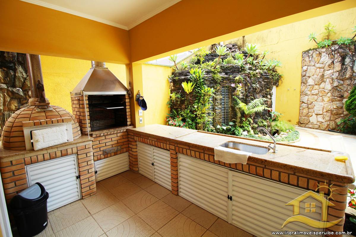Casa no bairro Oásis, Lado Linha