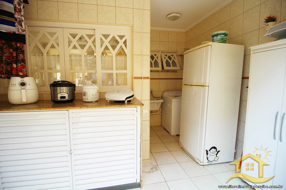 Casa no bairro Oásis, Lado Linha