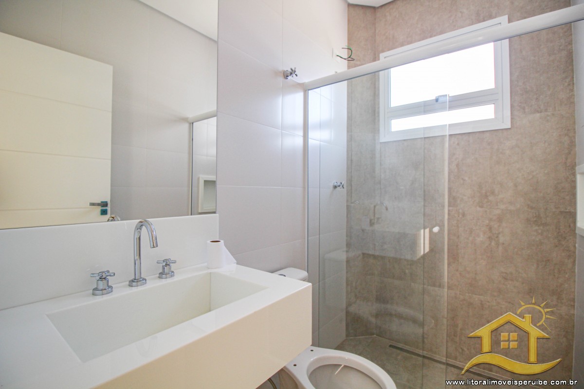 Casa no bairro Bougainvillée IV, Pós Linha
