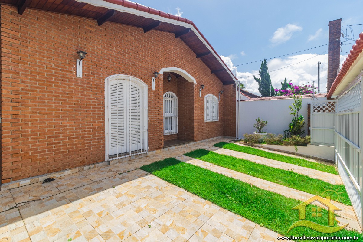 Casa no bairro Oásis, Lado Linha