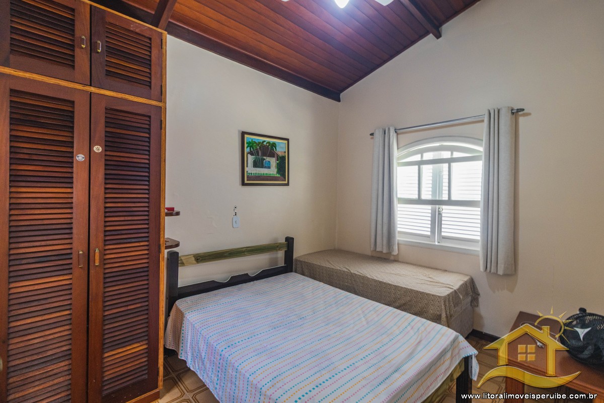 Casa no bairro Oásis, Lado Linha