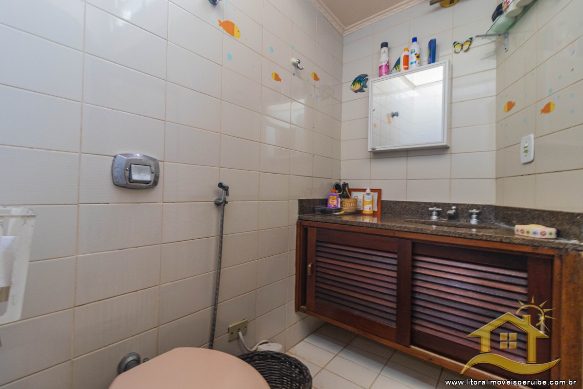 Casa no bairro Oásis, Lado Linha