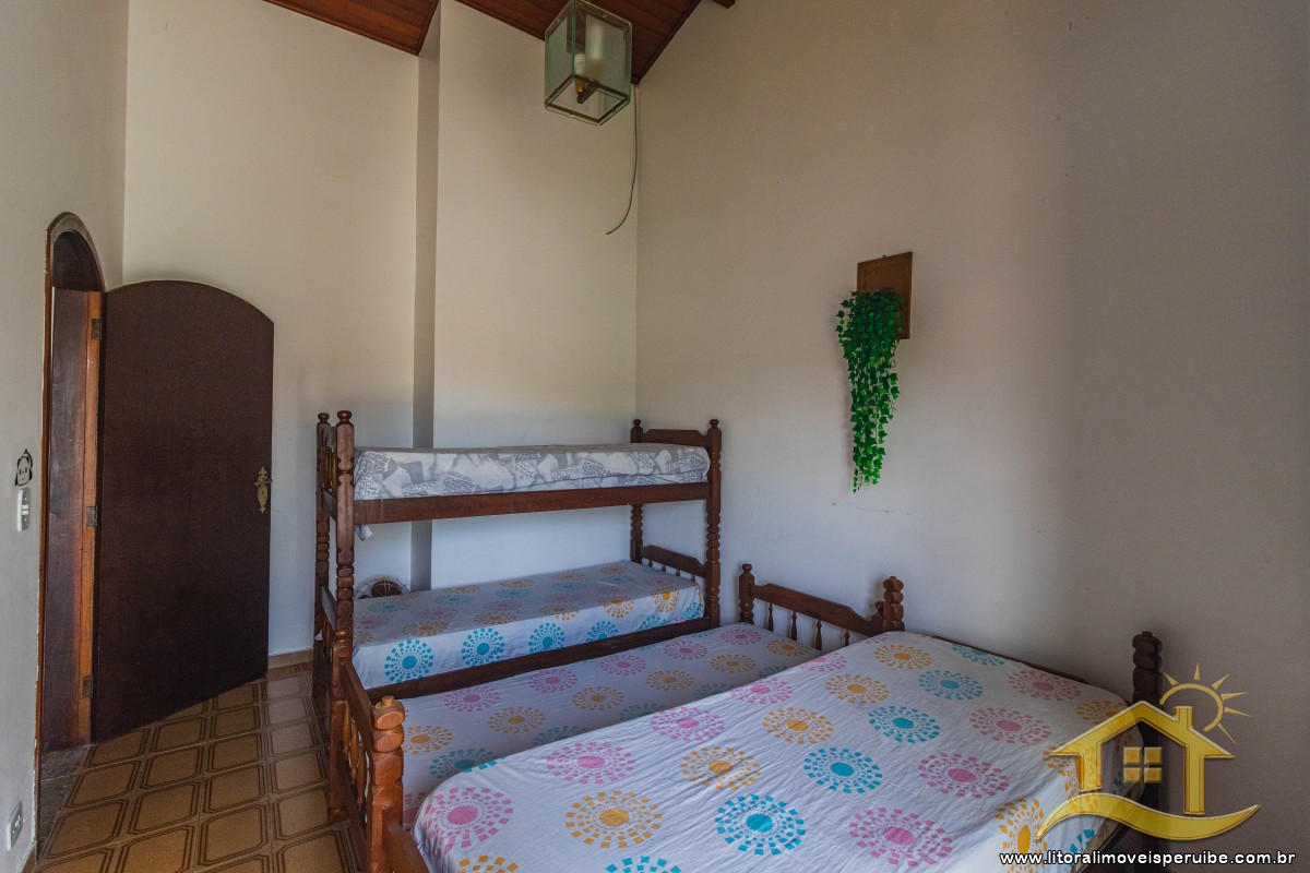 Casa no bairro Oásis, Lado Linha