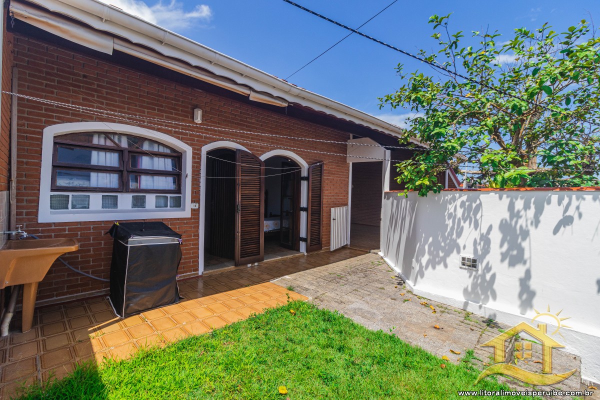 Casa no bairro Oásis, Lado Linha