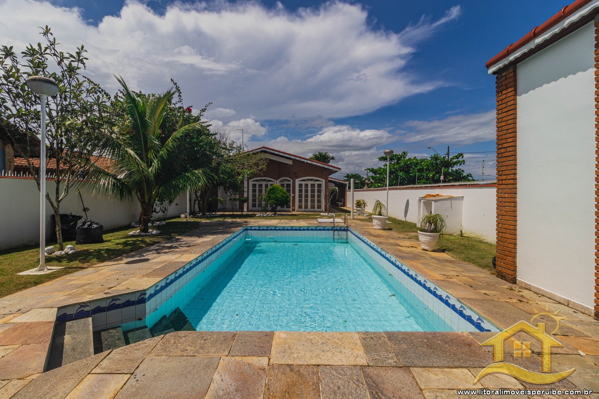 Casa no bairro Oásis, Lado Linha