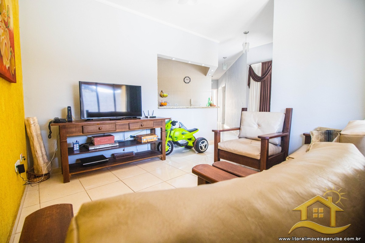 Casa no bairro Oásis, Lado Linha