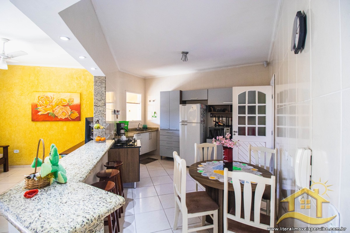 Casa no bairro Oásis, Lado Linha