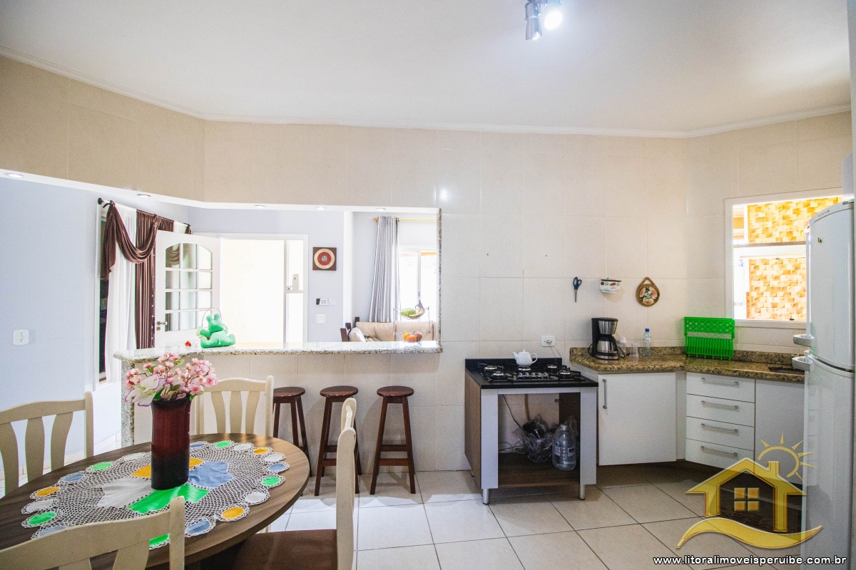 Casa no bairro Oásis, Lado Linha