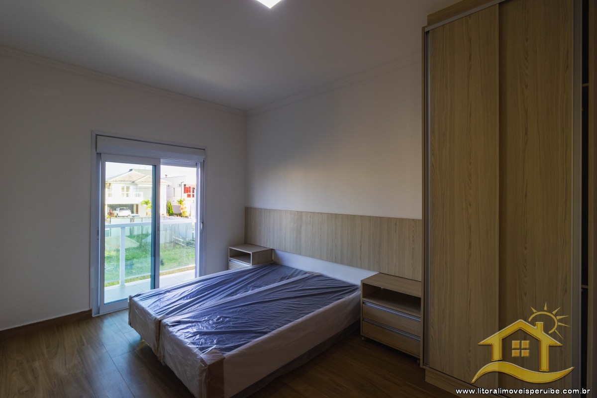 Casa no bairro Bougainvillée IV, Pós Linha