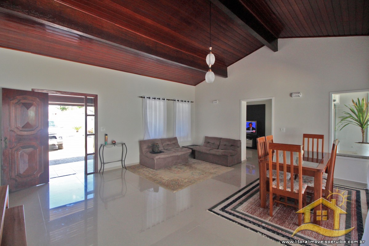 Casa no bairro Oásis, Lado Linha