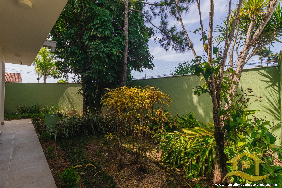 Casa no bairro Três Marias, Lado Linha