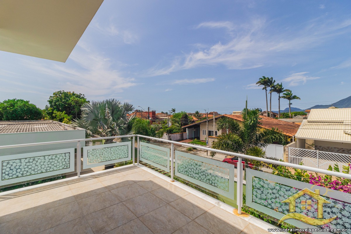 Casa no bairro Três Marias, Lado Linha