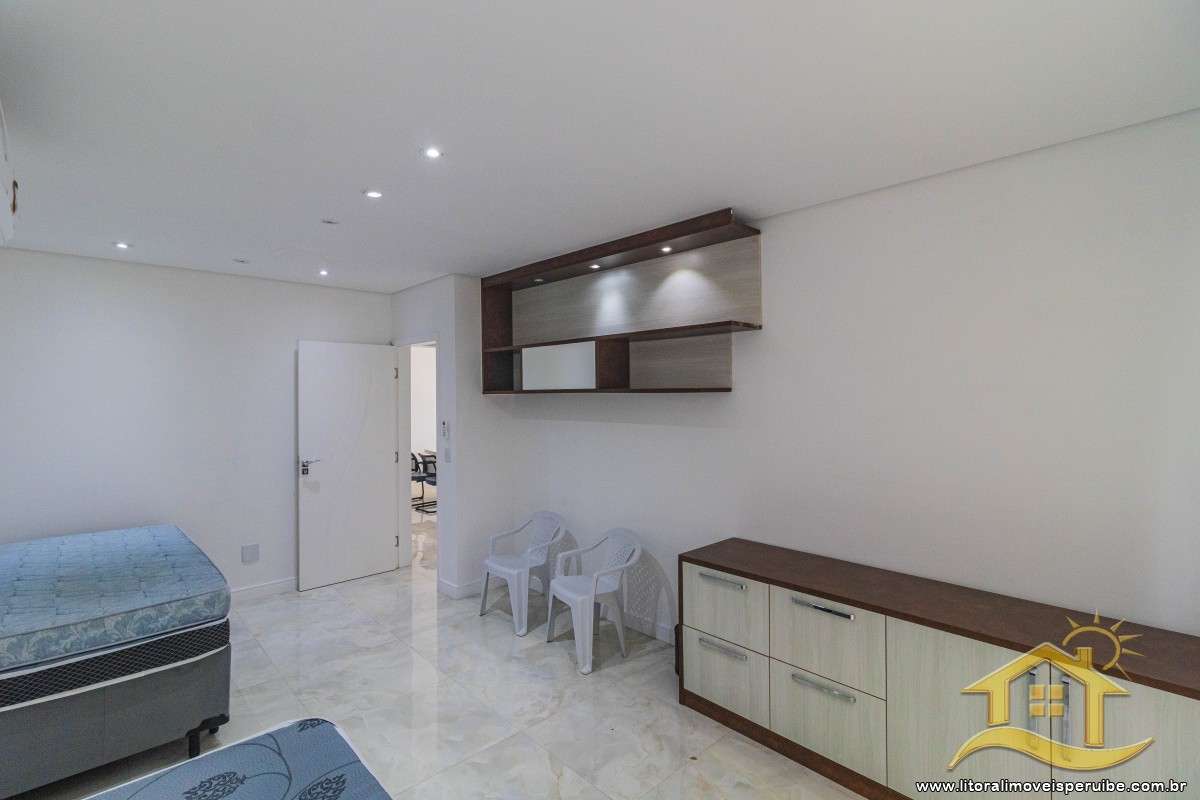Casa no bairro Três Marias, Lado Linha