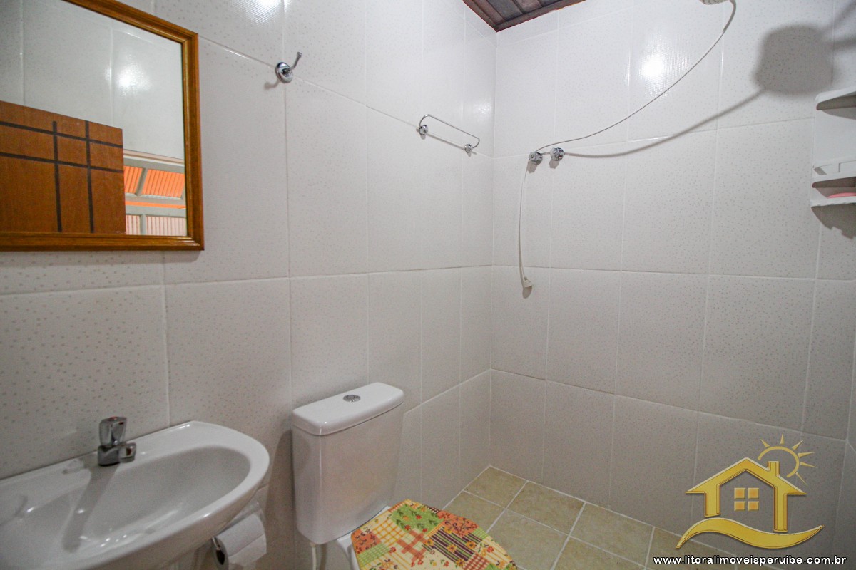 Casa no bairro Jardim Peruíbe, Pós Linha