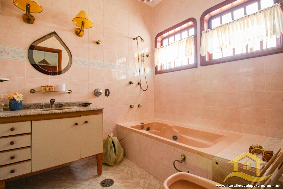 Casa no bairro Jardim Guarau, Lado Linha