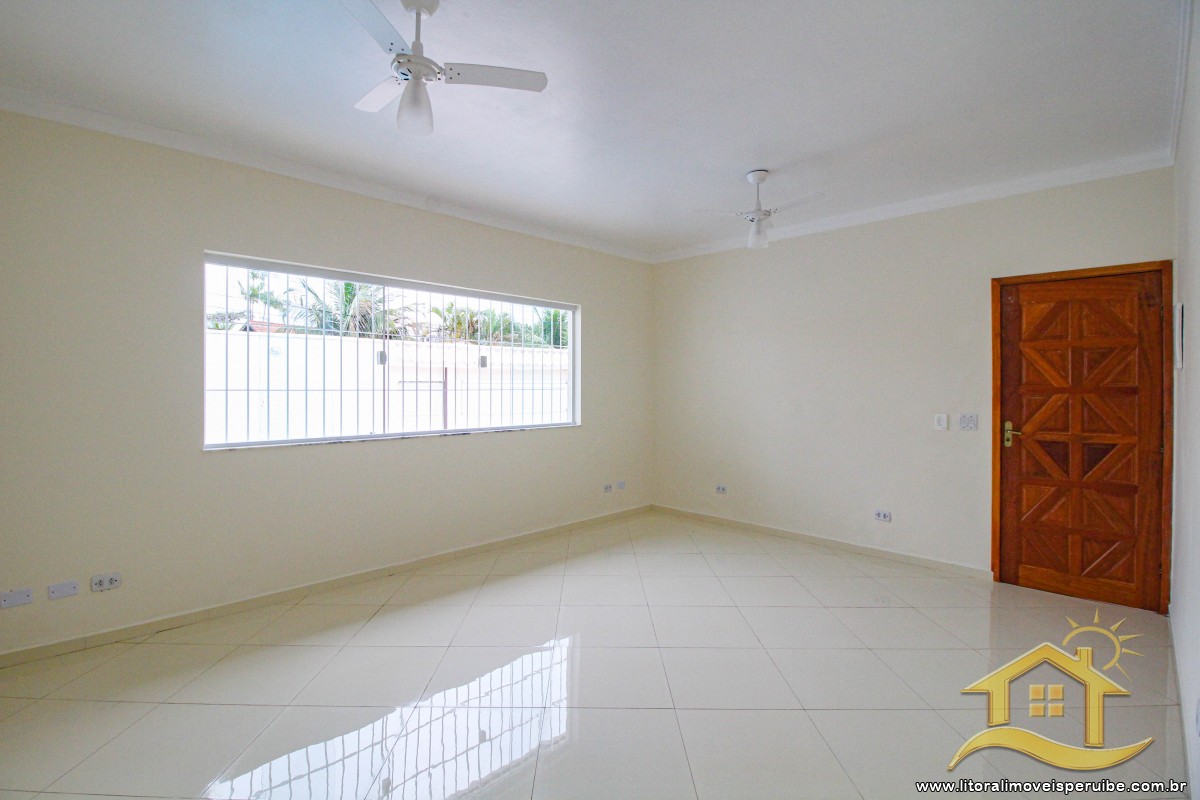 Casa no bairro Stella Maris, Lado Linha