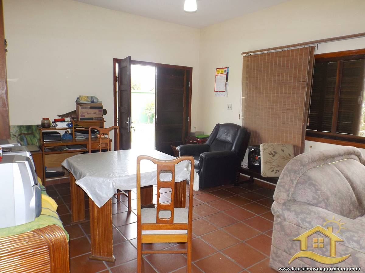 Casa no bairro Stella Maris, Lado Linha