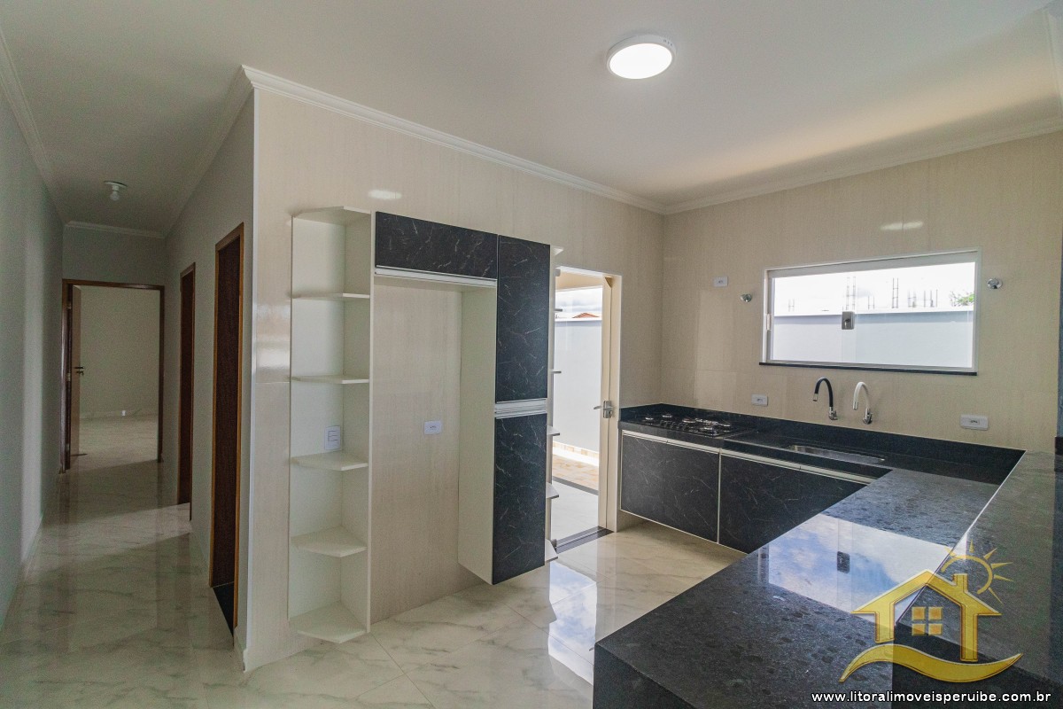 Casa no bairro Flora Rica II, Pós Linha