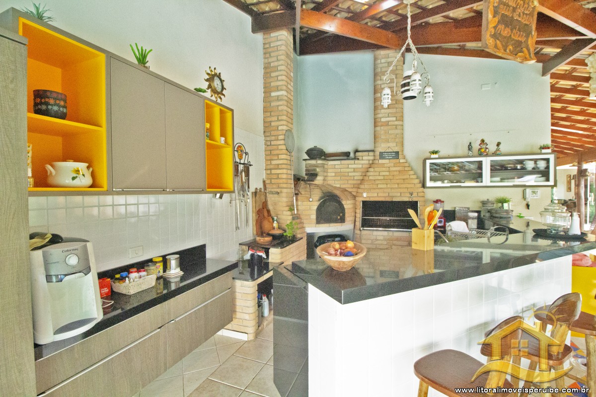 Casa no bairro Oásis, Lado Linha