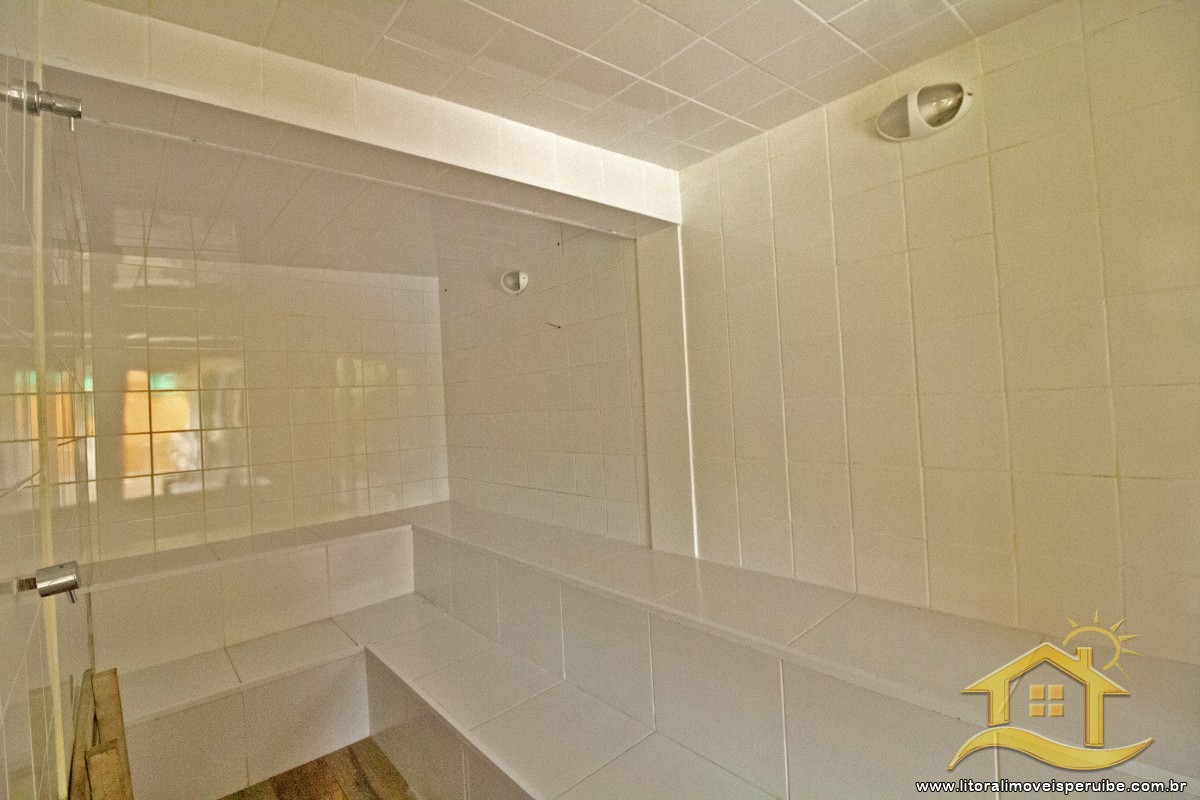 Casa no bairro Oásis, Lado Linha