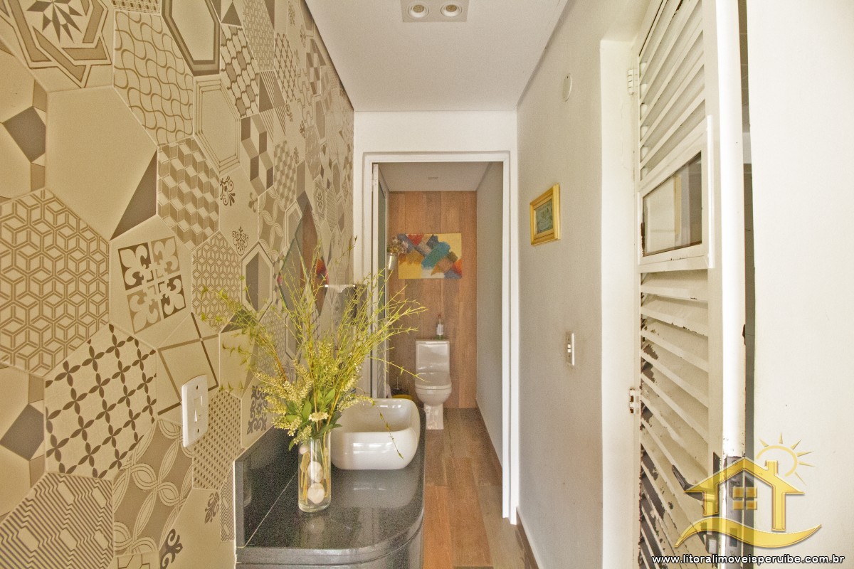 Casa no bairro Oásis, Lado Linha