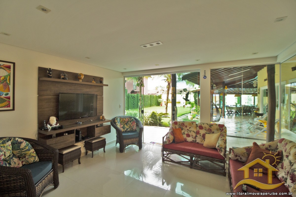 Casa no bairro Oásis, Lado Linha