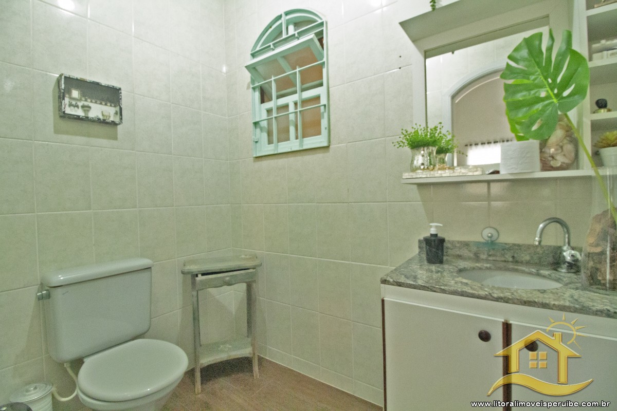 Casa no bairro Oásis, Lado Linha