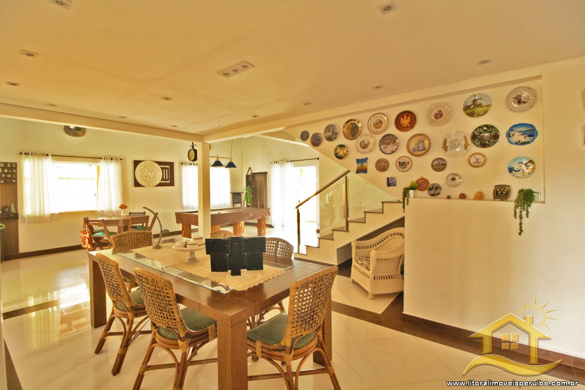 Casa no bairro Oásis, Lado Linha