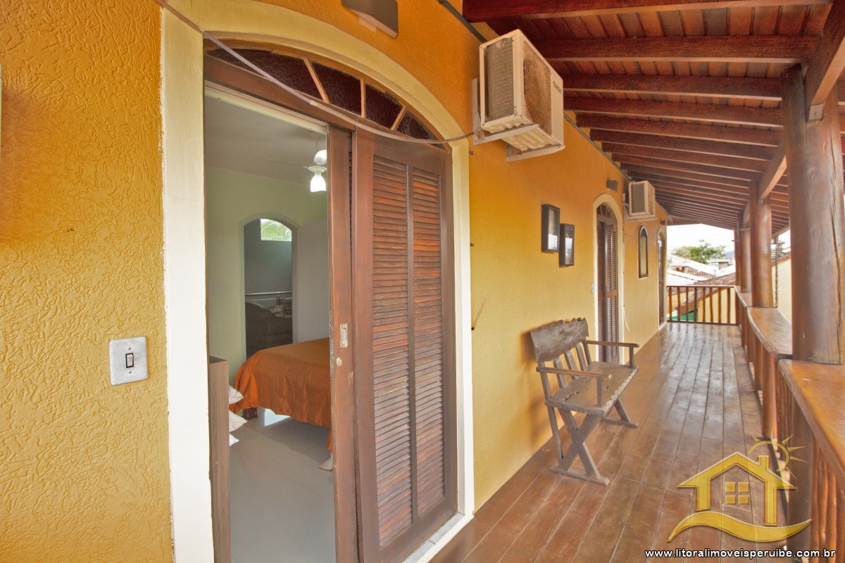 Casa no bairro Oásis, Lado Linha