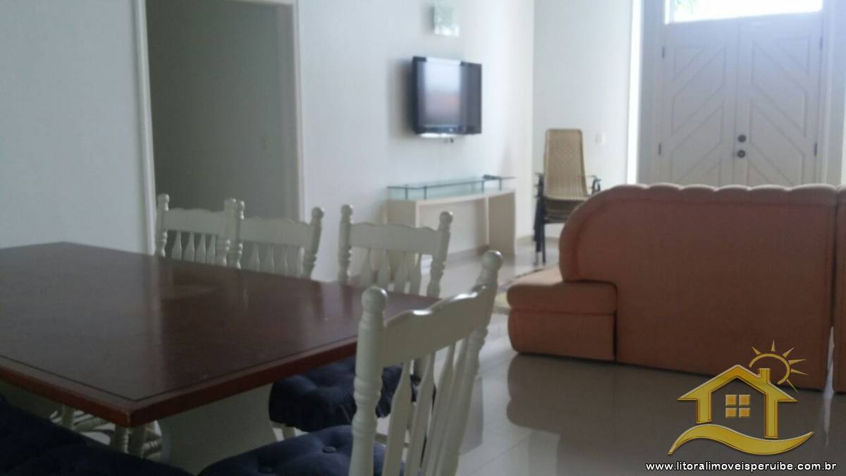 Casa no bairro Bougainvillée III, Lado Linha